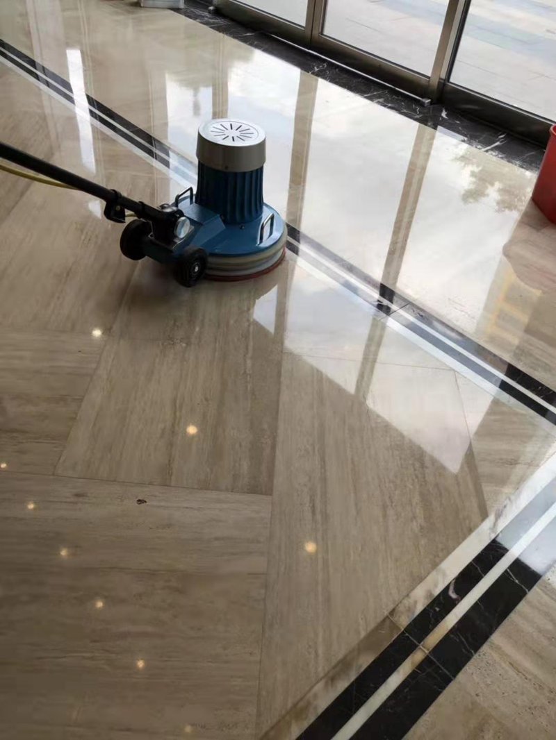 物业保洁外包：现代企业清洁管理的高效解决方案